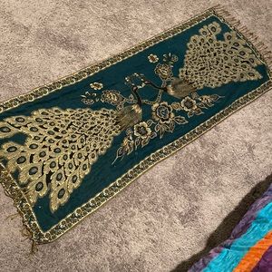 Green and gold peacock pashmina 🦚